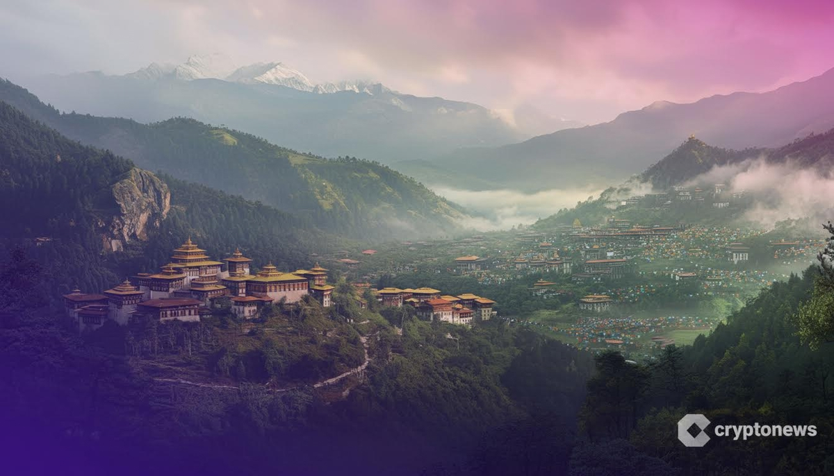 Бутан распродаёт биткоины, а графики намекают: следующая цель — $80 тысяч