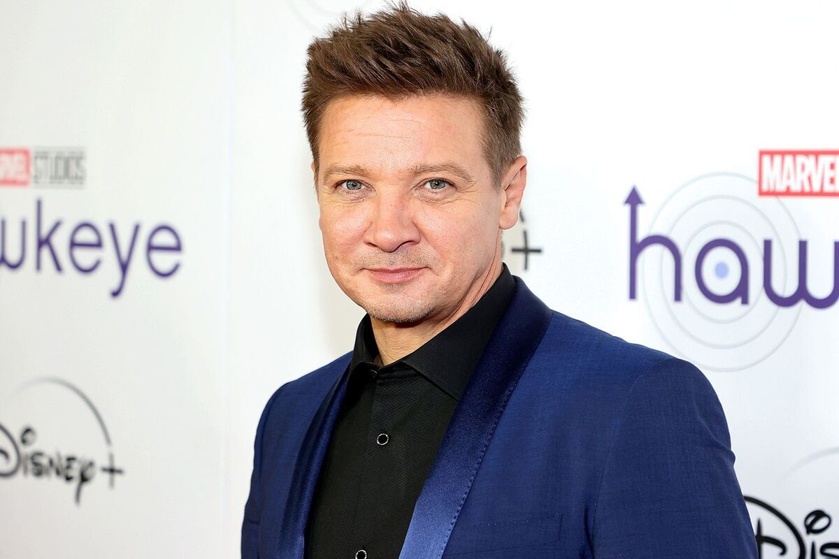 Джереми Реннер пополнил именитый актерский состав «Достать ножи 3»